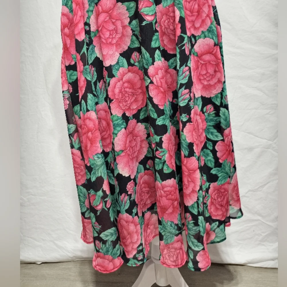 Hell Bunny Eden Rose Floral Ruffled Dress Size Medium Rose Floral Print - Picture 10 of 13